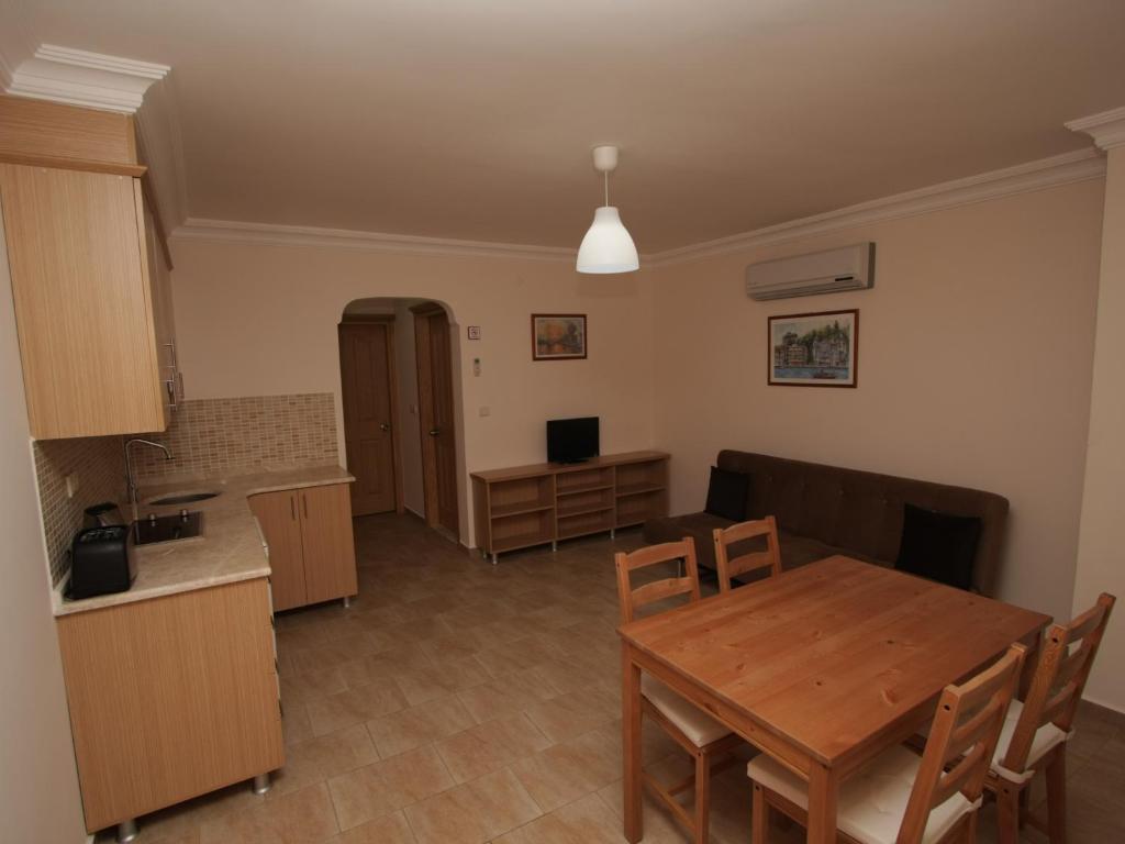 Sea Breeze Hotel And Apartments Oludeniz Room photo